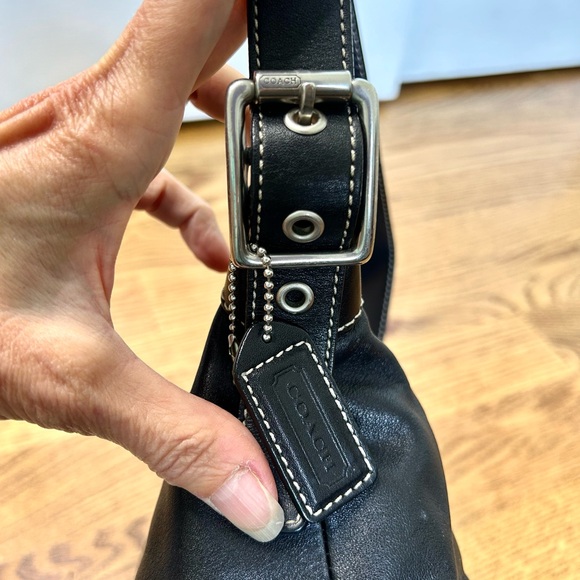 SOLD. Y2K COACH 9564 LEGACY DEMI HOBO BLACK LEATHER PURSE HAND BAG - Picture 11 of 11